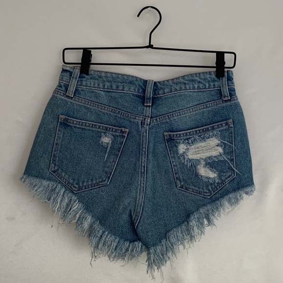NWOT Fashion Nova Distressed Denim Shorts - Picture 2 of 3